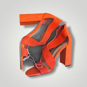 NY&C ORANGE HEELS